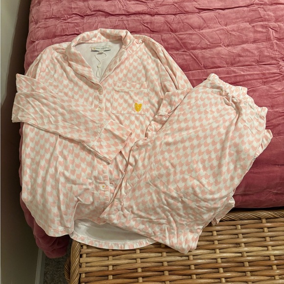 Keri Rosenthal Pajama Set in Soft Pink and Cream - Picture 1 of 8